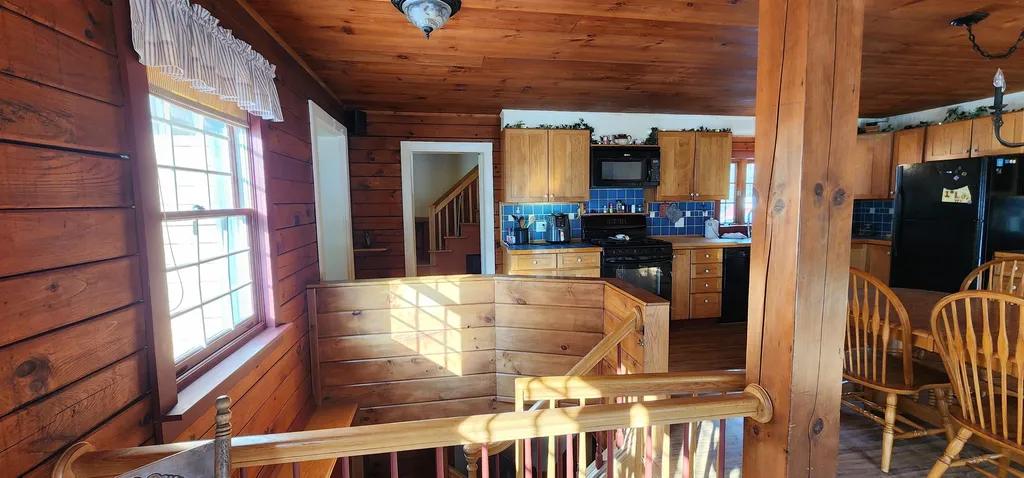 231 Snell Road Chester VT 05143