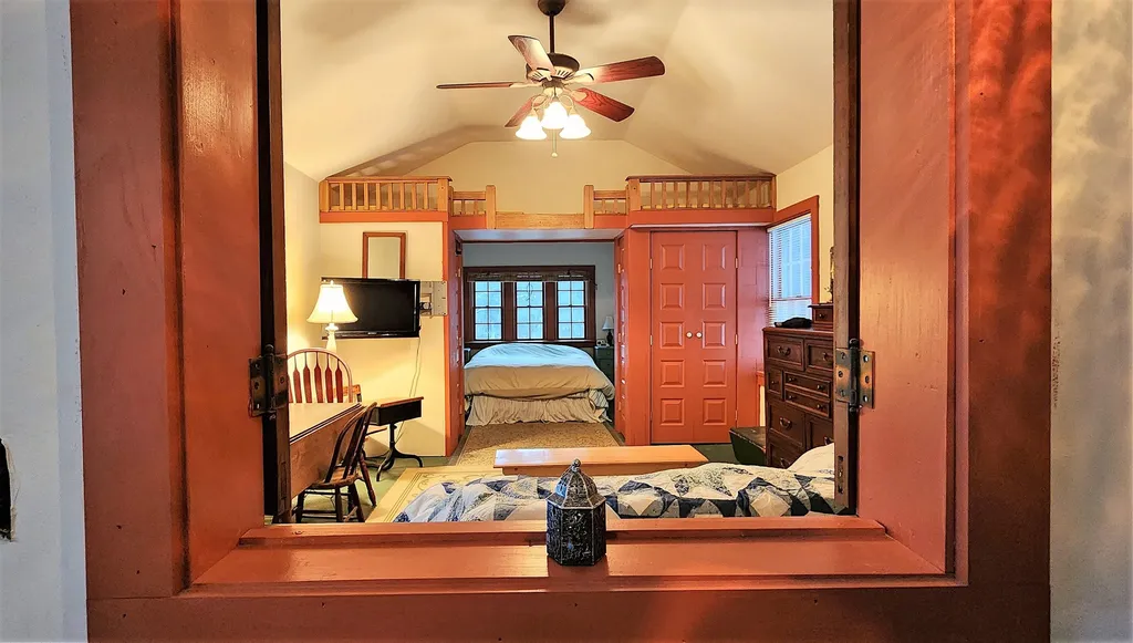 231 Snell Road Chester VT 05143