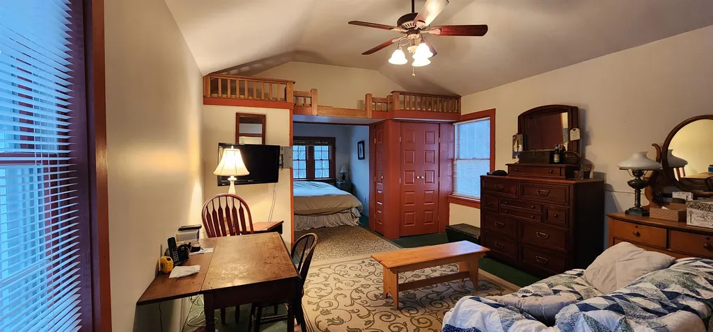 231 Snell Road Chester VT 05143