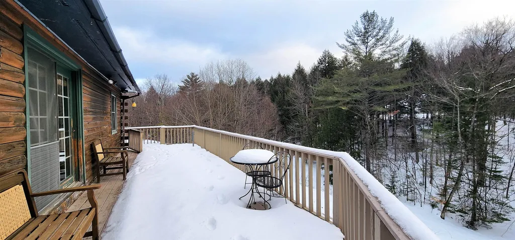 231 Snell Road Chester VT 05143