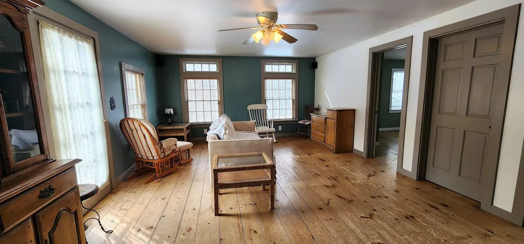 231 Snell Road Chester VT 05143