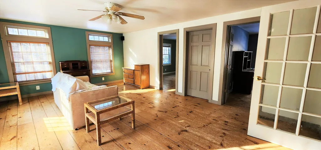 231 Snell Road Chester VT 05143