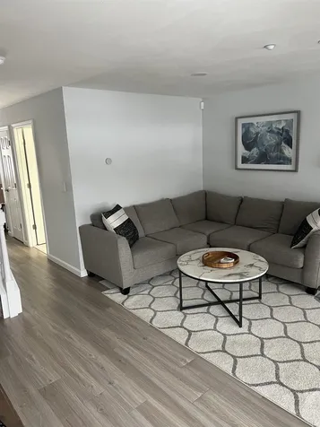 23A Tammy Court Hudson NH 03051