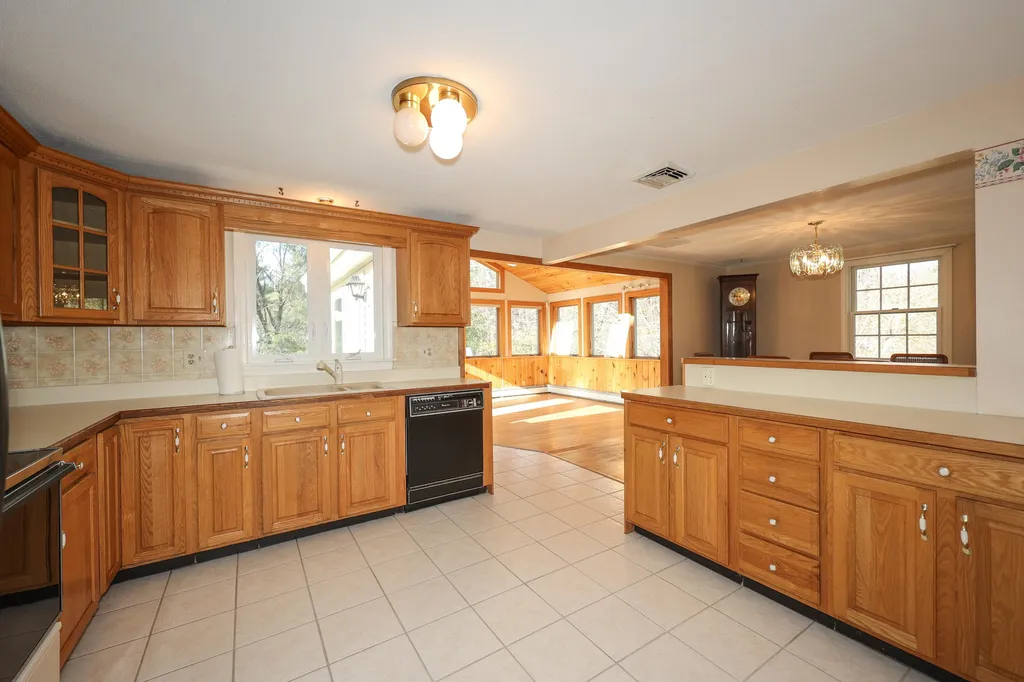 3 Mulberry Street Windham NH 03087