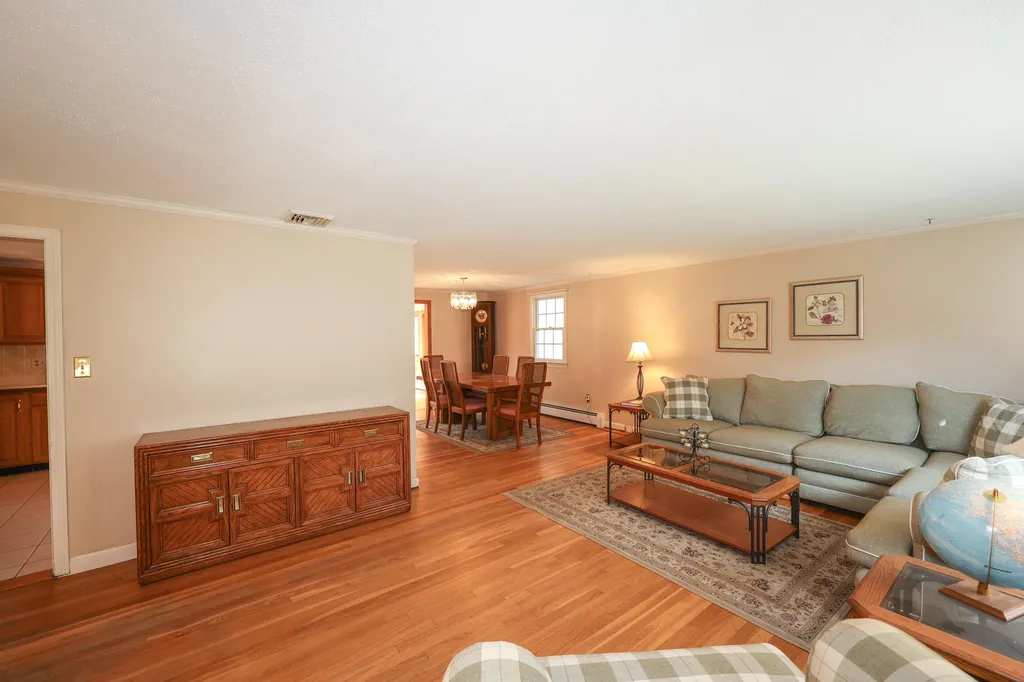 3 Mulberry Street Windham NH 03087
