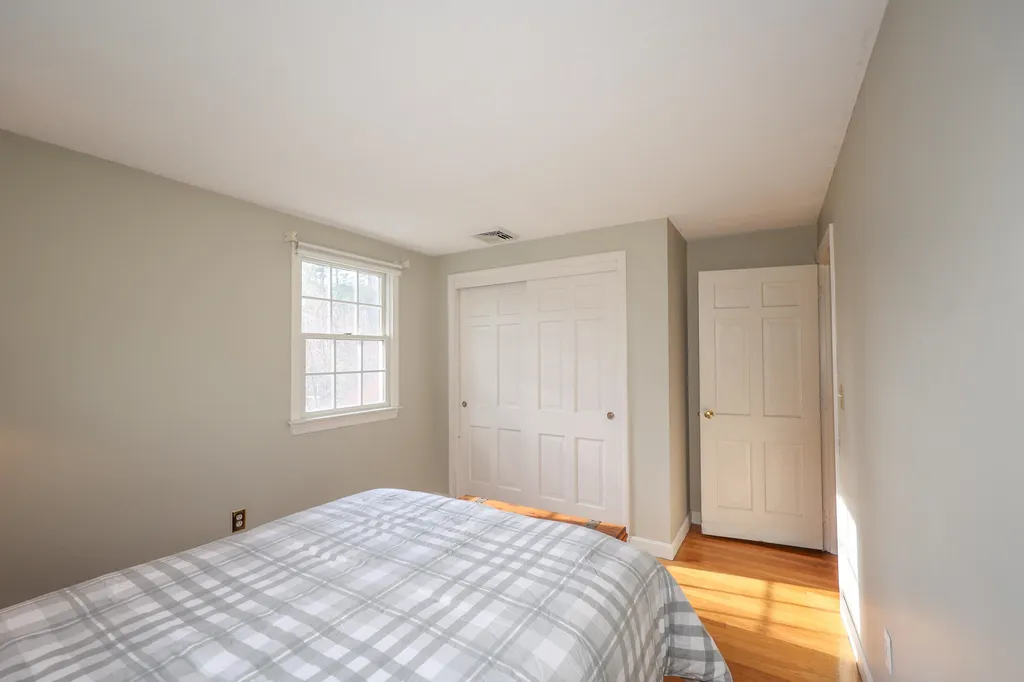 3 Mulberry Street Windham NH 03087