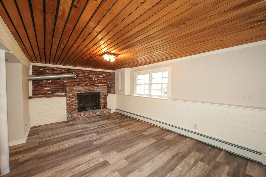 3 Mulberry Street Windham NH 03087