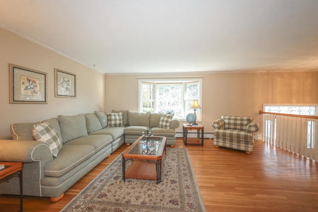 3 Mulberry Street Windham NH 03087