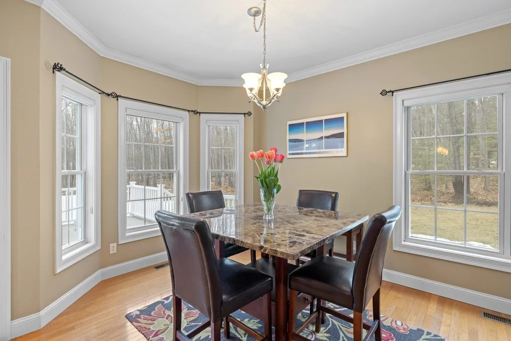 98 Knox Road Bow NH 03304