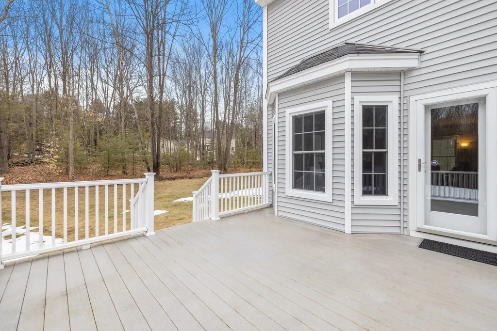98 Knox Road Bow NH 03304