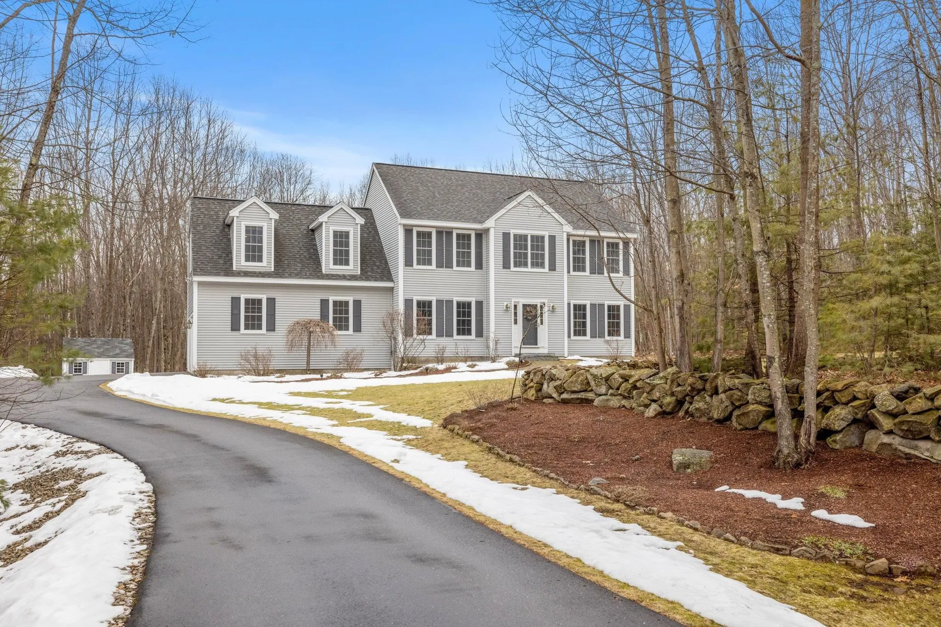 98 Knox Road Bow NH 03304