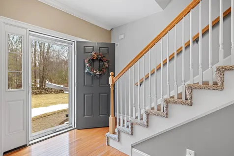 98 Knox Road Bow NH 03304