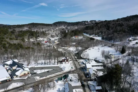 93 Lower Main Street Sunapee NH 03782
