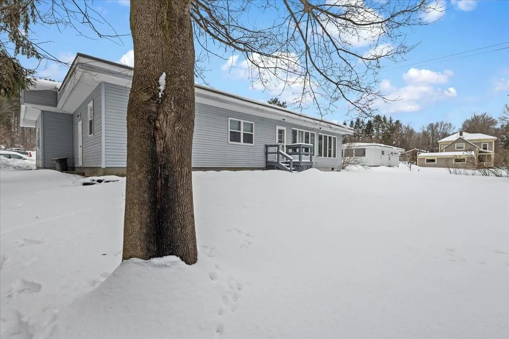 47 Shaw Circle Northfield VT 05663