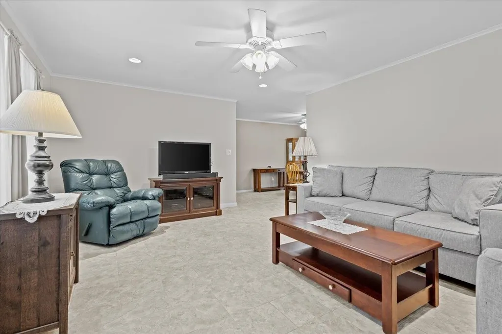 47 Shaw Circle Northfield VT 05663