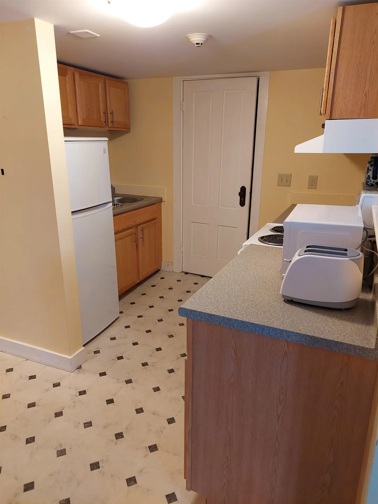15 Depot Street Chester VT 05143