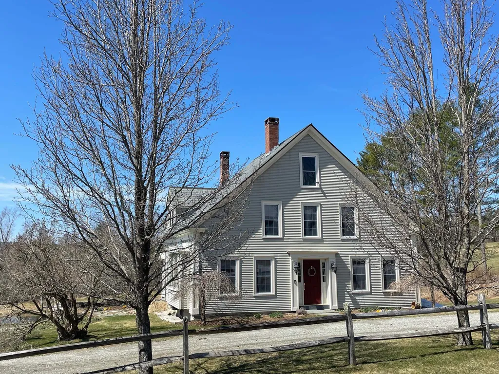 929 Middletown Road Londonderry VT 05155