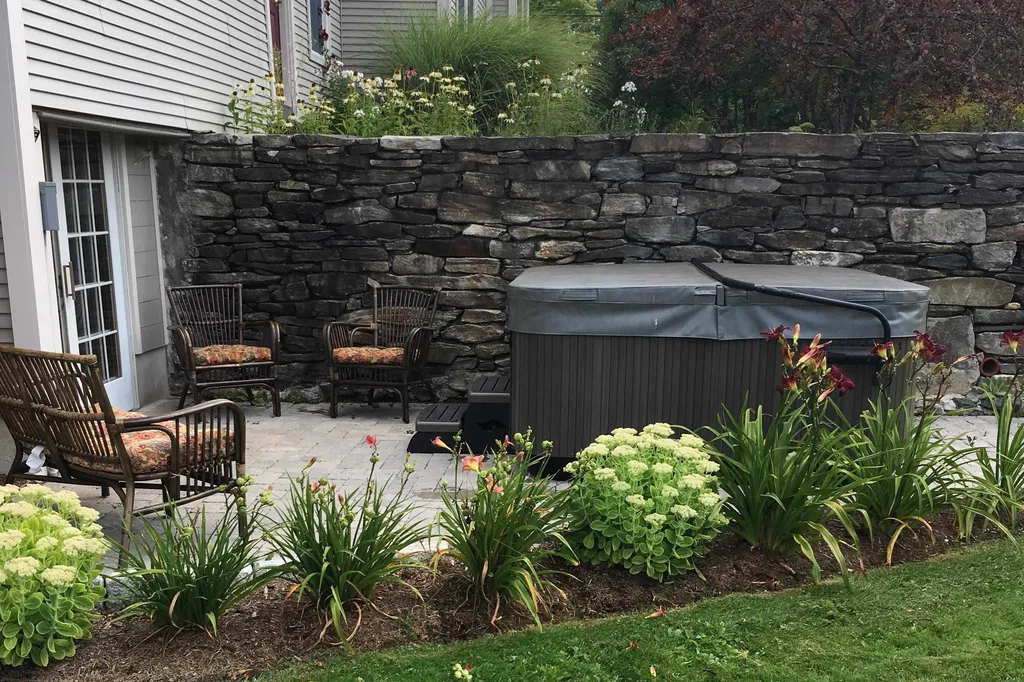 929 Middletown Road Londonderry VT 05155