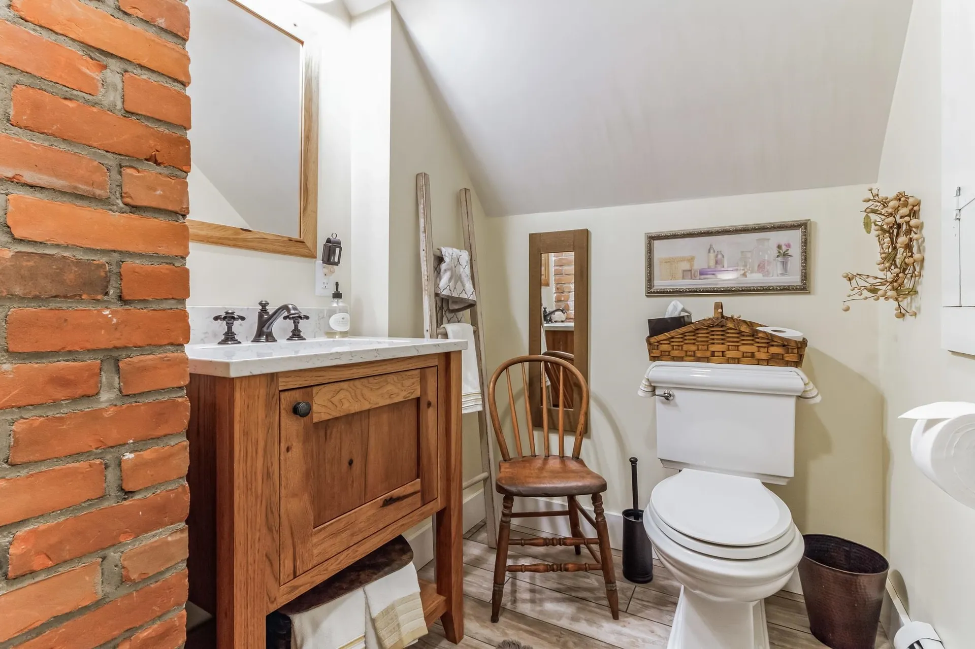 929 Middletown Road Londonderry VT 05155