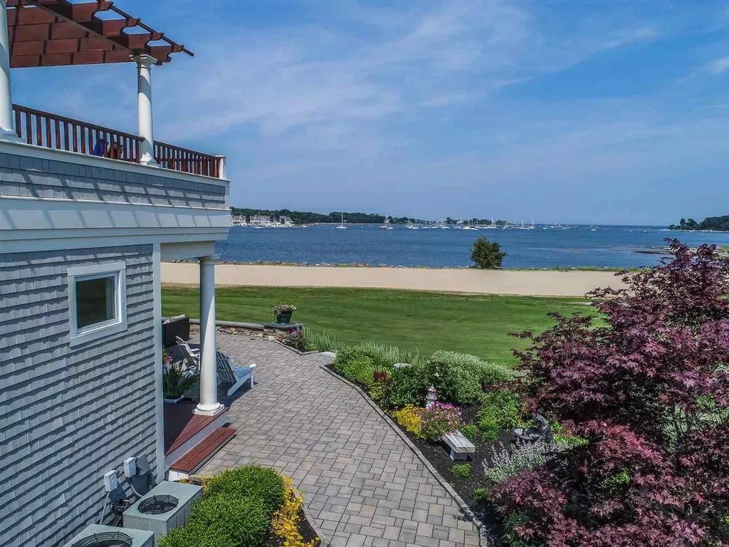 5 Heather Drive Rye NH 03870