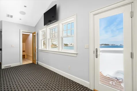 5 Heather Drive Rye NH 03870