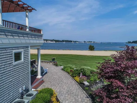5 Heather Drive Rye NH 03870
