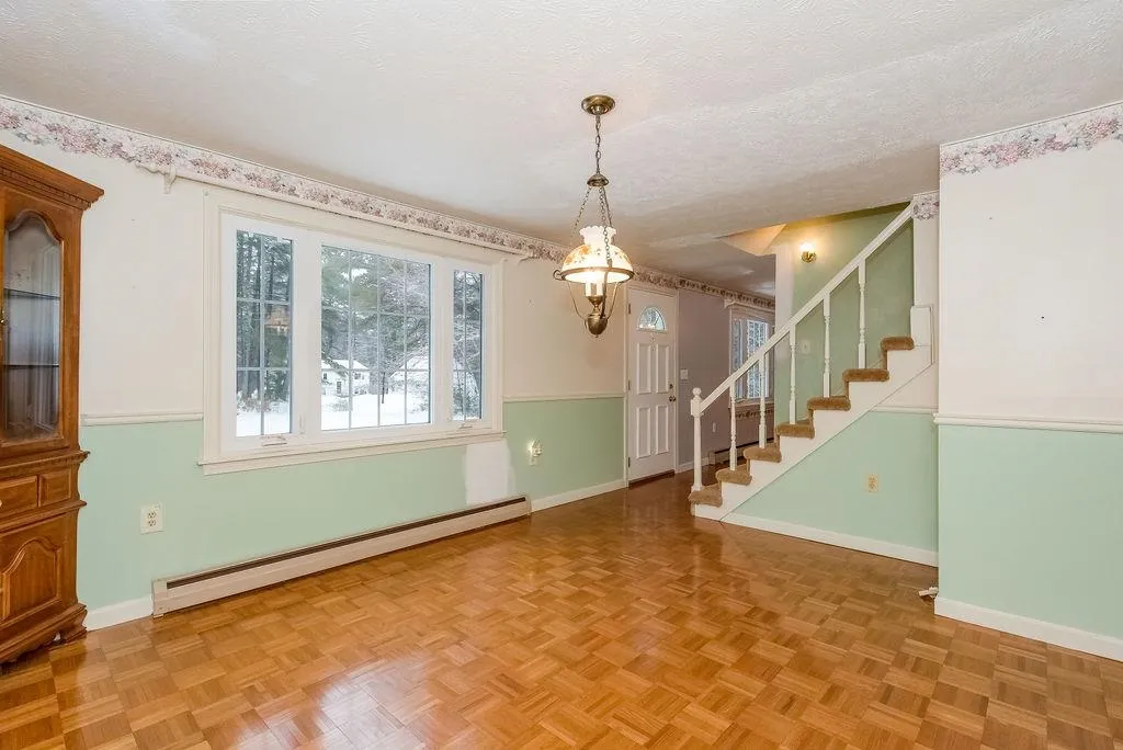 17 Carolyn Drive Berwick ME 03901