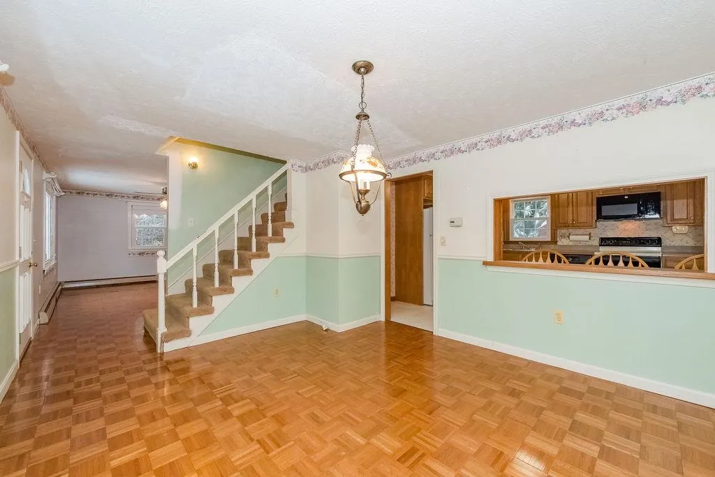 17 Carolyn Drive Berwick ME 03901