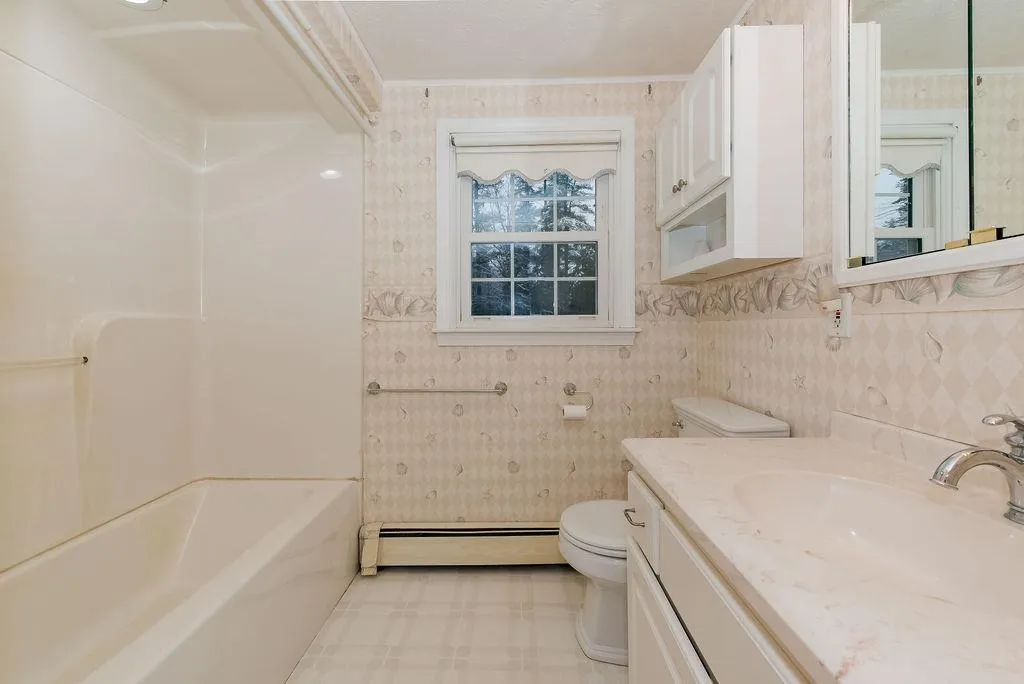 17 Carolyn Drive Berwick ME 03901