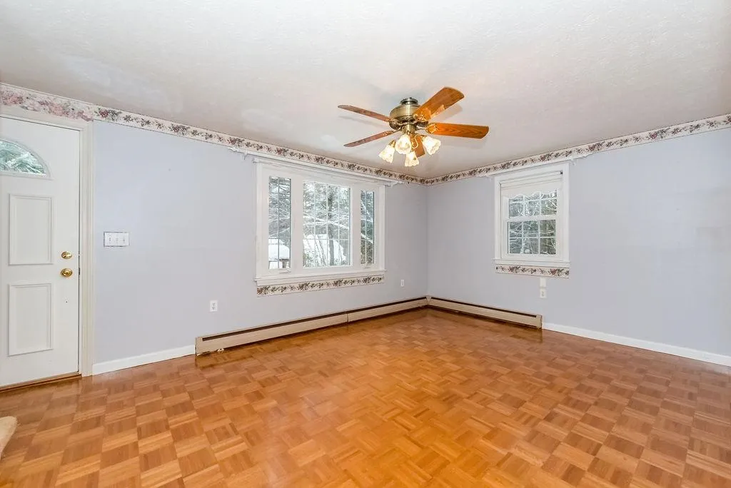 17 Carolyn Drive Berwick ME 03901