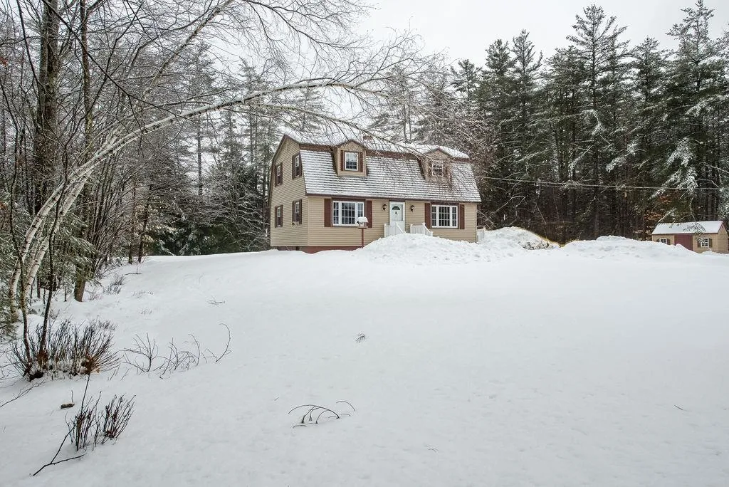 17 Carolyn Drive Berwick ME 03901
