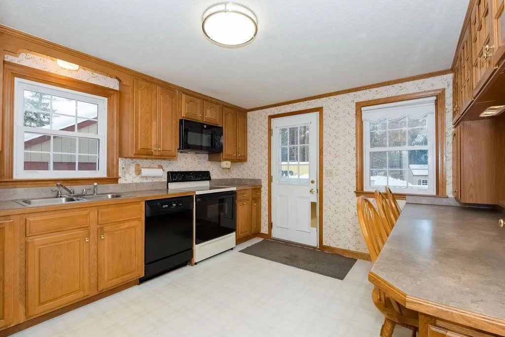 17 Carolyn Drive Berwick ME 03901
