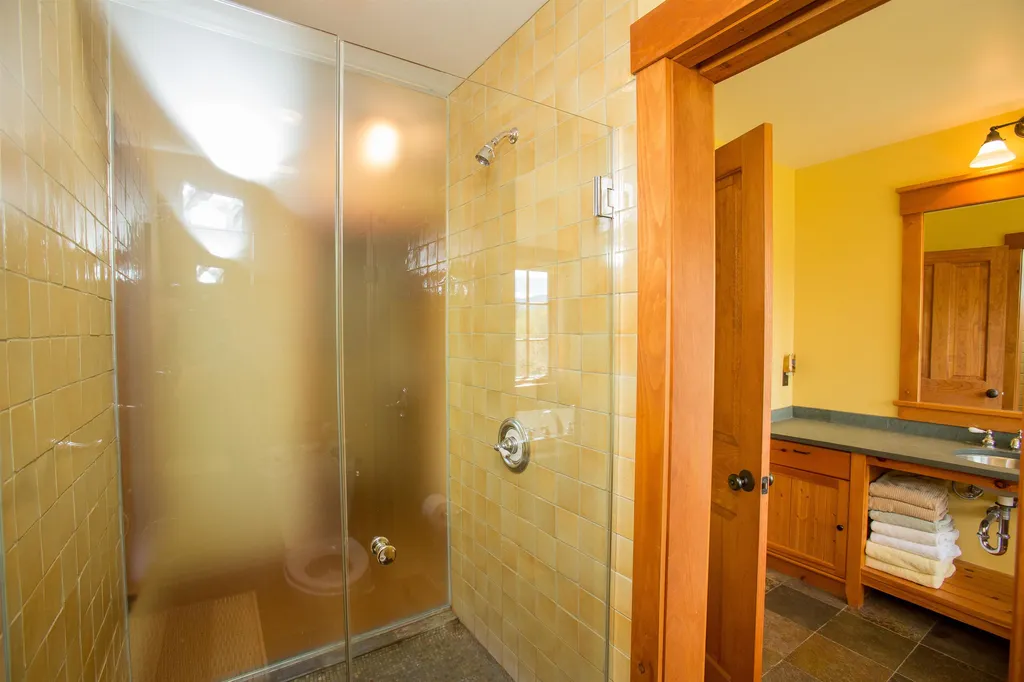 1162 Weeks Hill Road Stowe VT 05672