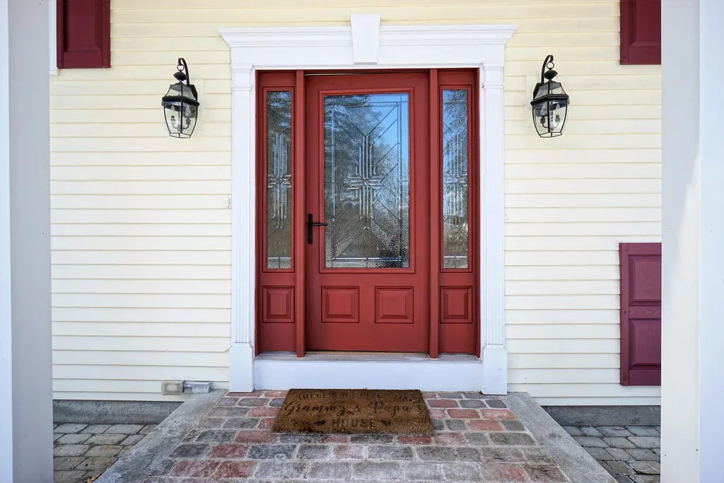 4 David Road Windham NH 03087