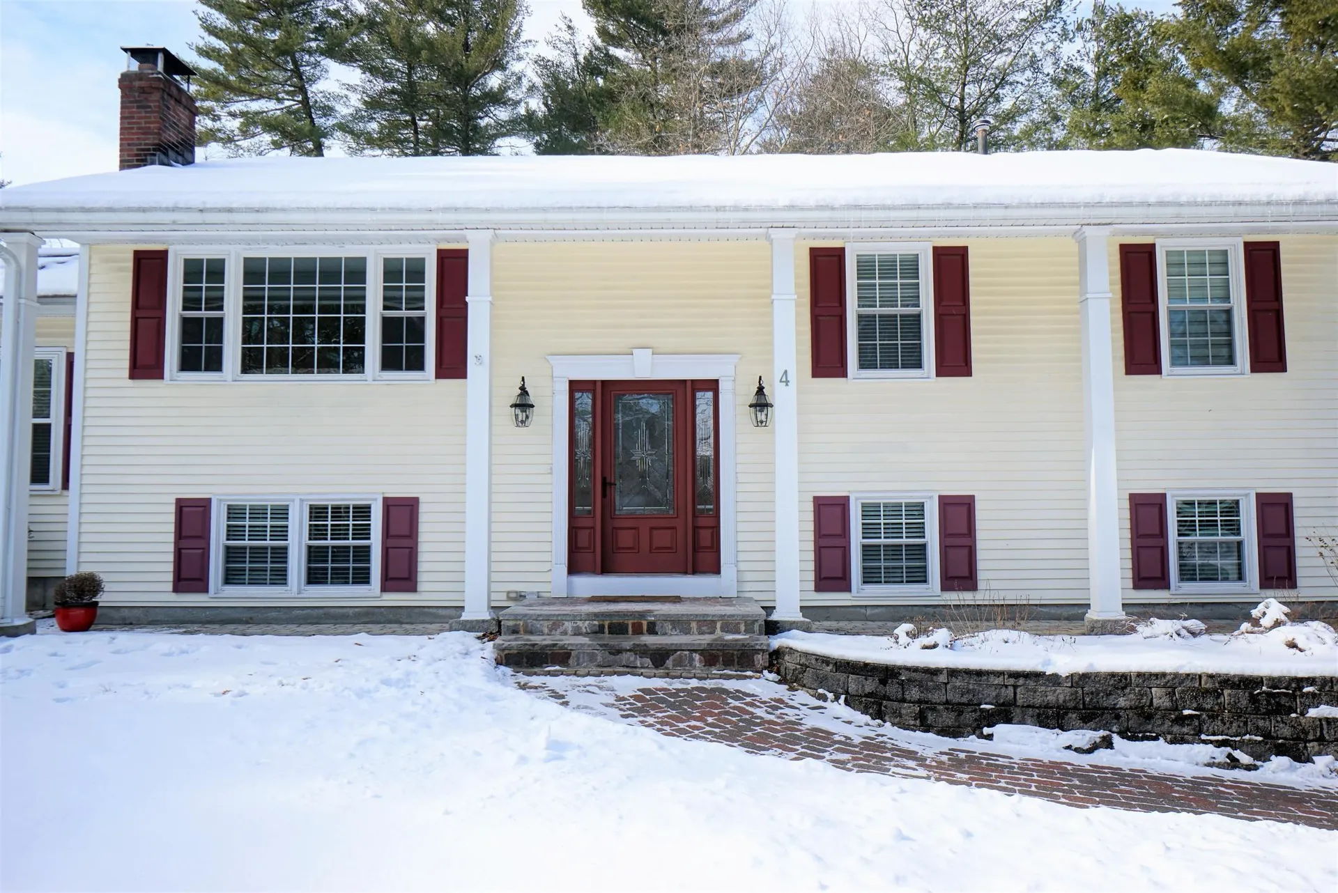 4 David Road Windham NH 03087