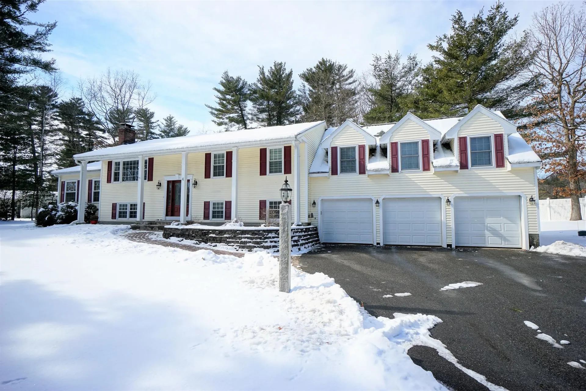 4 David Road Windham NH 03087