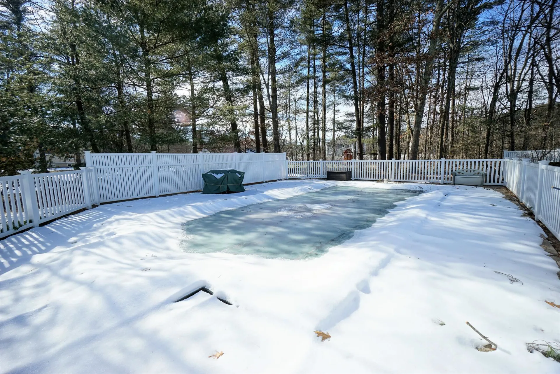 4 David Road Windham NH 03087