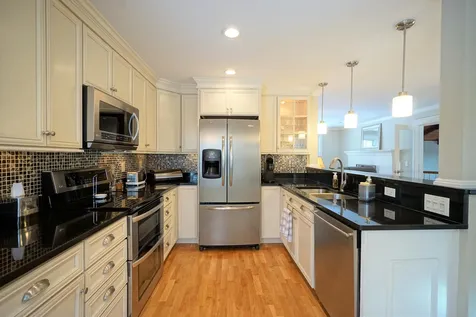 4 David Road Windham NH 03087