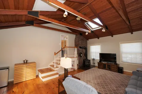 4 David Road Windham NH 03087