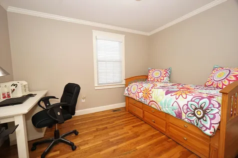4 David Road Windham NH 03087