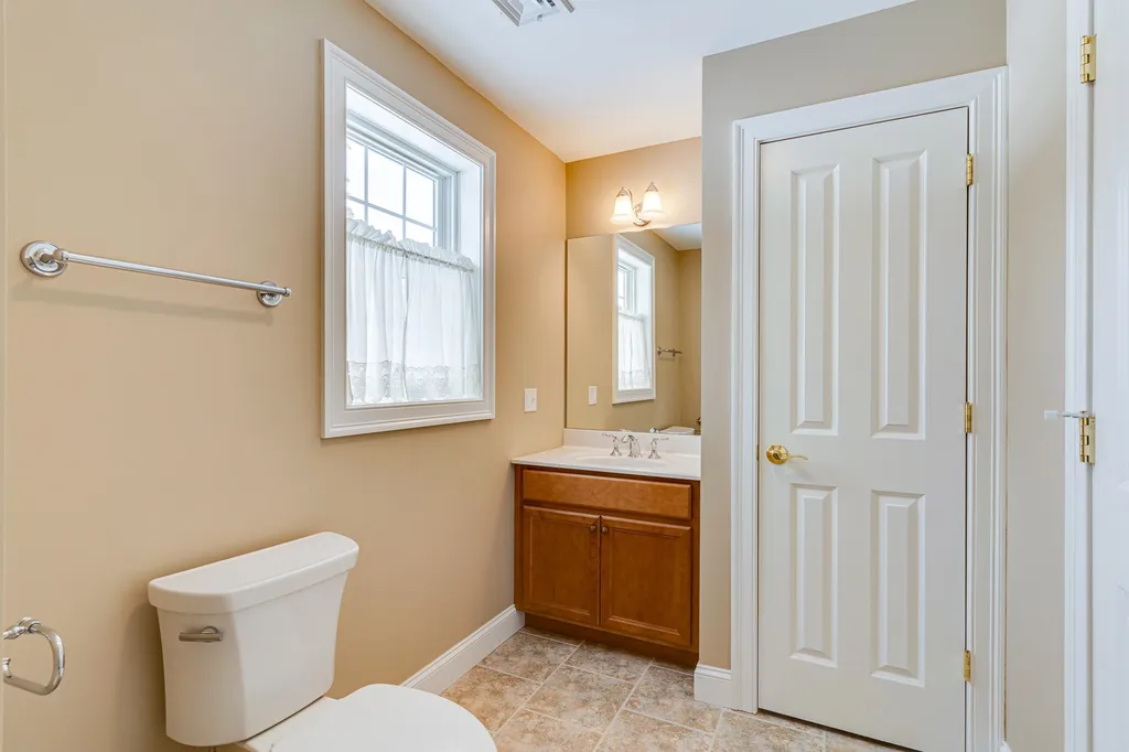 68 Locke Road Hampton NH 03842