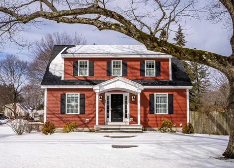 68 Locke Road Hampton NH 03842