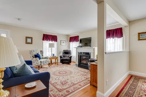 68 Locke Road Hampton NH 03842