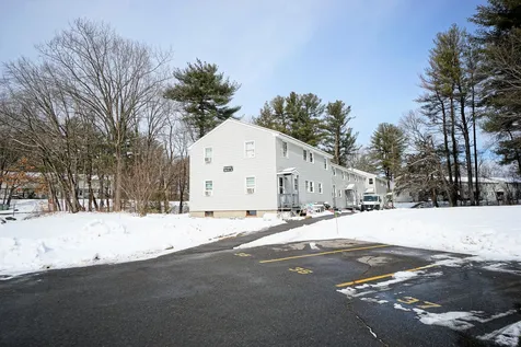 38 Boulder Drive Londonderry NH 03053