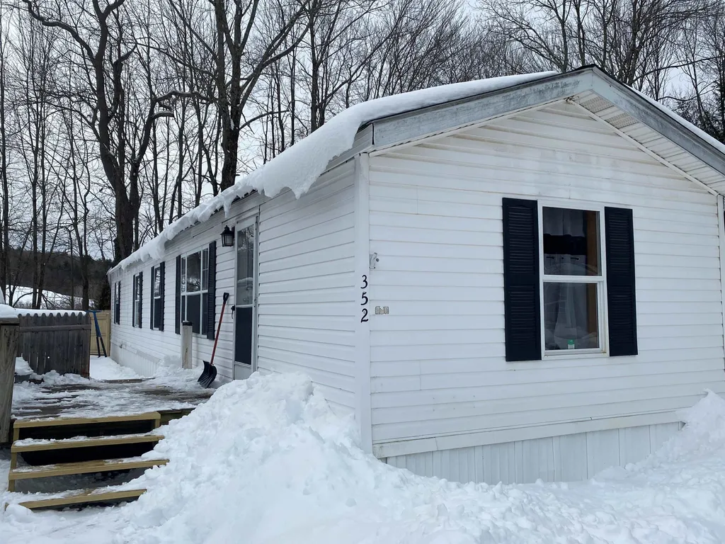 352 Kneeland Flats Waterbury VT 05676