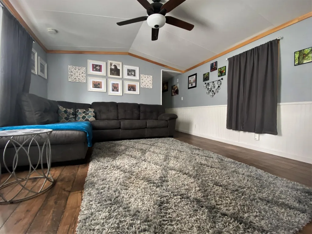 352 Kneeland Flats Waterbury VT 05676