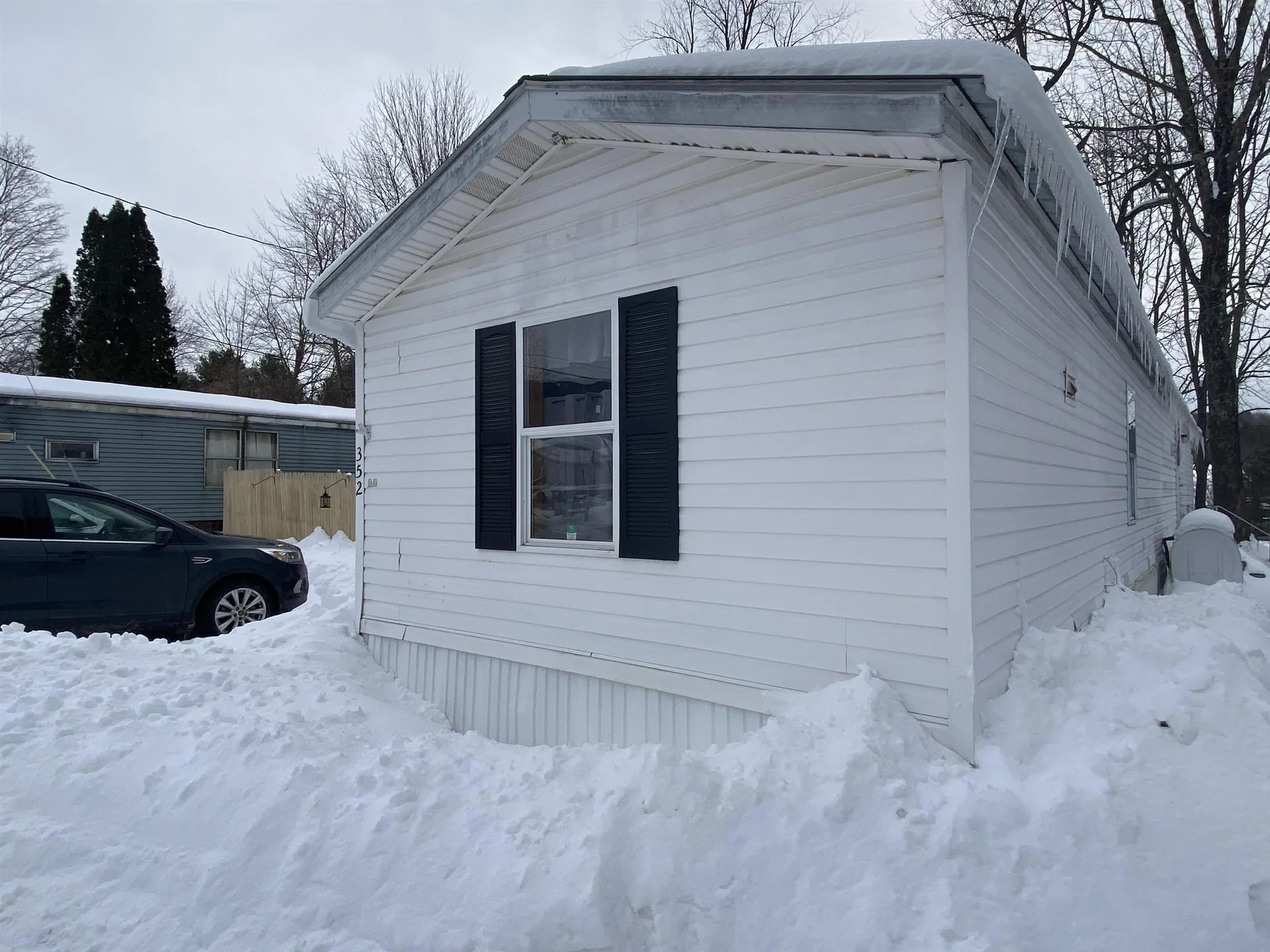 352 Kneeland Flats Waterbury VT 05676