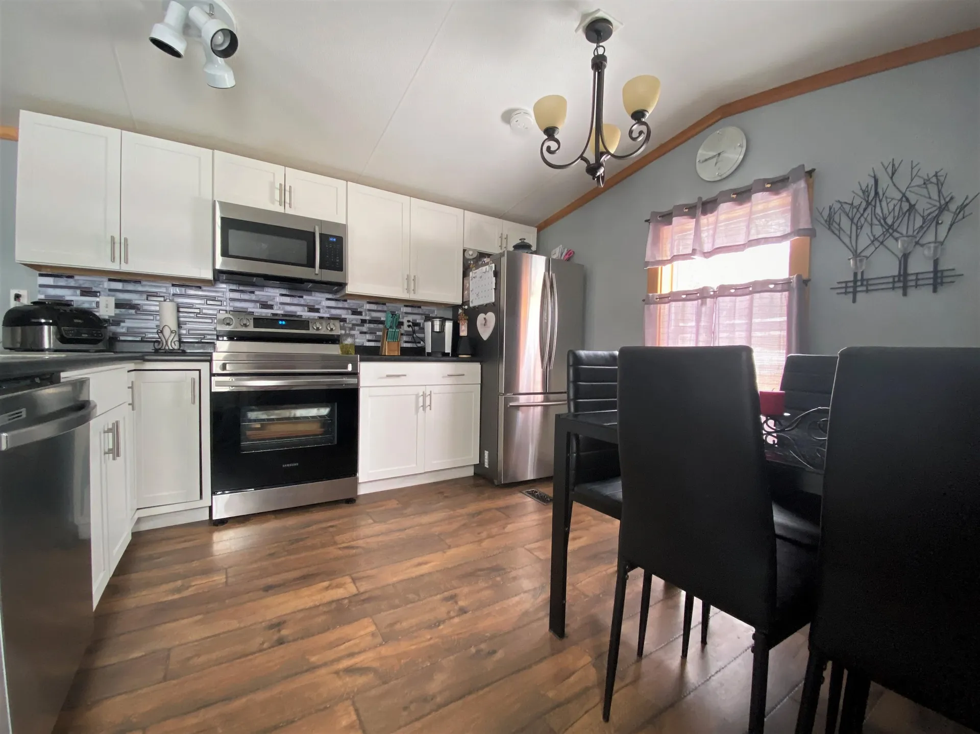 352 Kneeland Flats Waterbury VT 05676