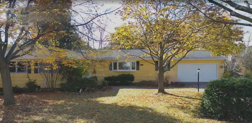 27 Ridgewood Drive Burlington VT 05408