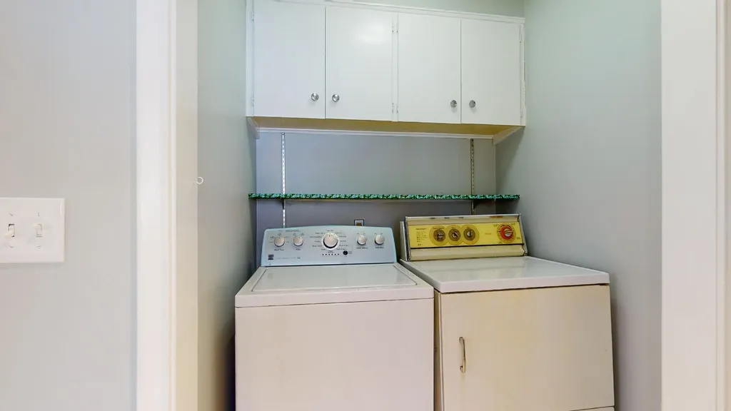 27 Ridgewood Drive Burlington VT 05408